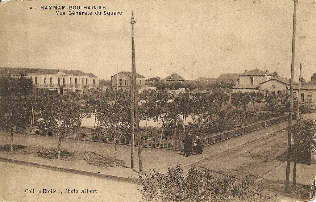 Hammam Bou Hadjar, annees 40.JPG